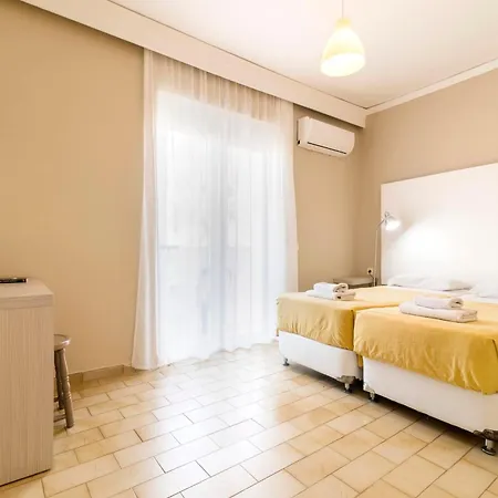 Aparthotel Lefka &