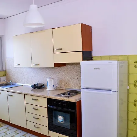 Lefka Hotel&apartments 2*