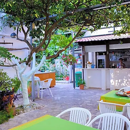 Lefka & Aparthotel Rhodes City
