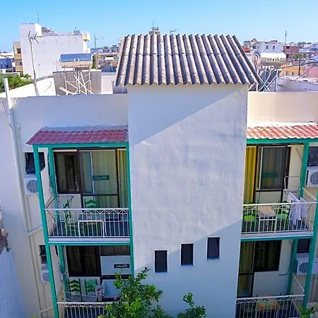 Lefka & Aparthotel 2*