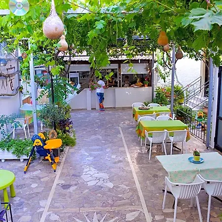 Aparthotel Lefka & Rhodes City