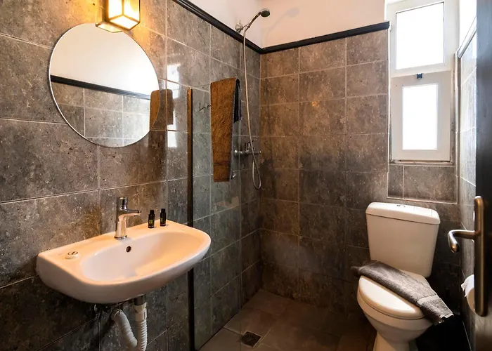 Lefka & עיר רודוס