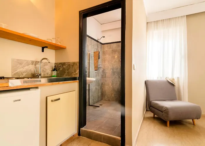 Hotel apartamentowy Lefka & Rhodes City