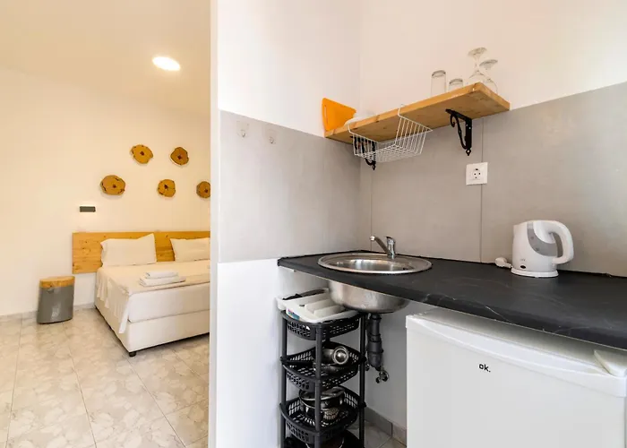 Lefka & 2* Rhodes City