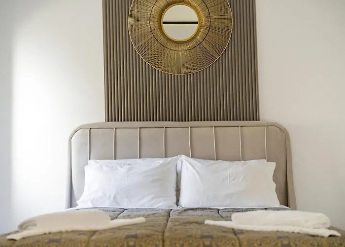 Lefka & Hotel apartamentowy 2*